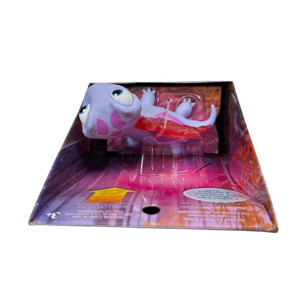 Disney Frozen 2 Fire Spirit Salamander Light Up New In Box 3+ Toys Kids Figure - Picture 4 of 6